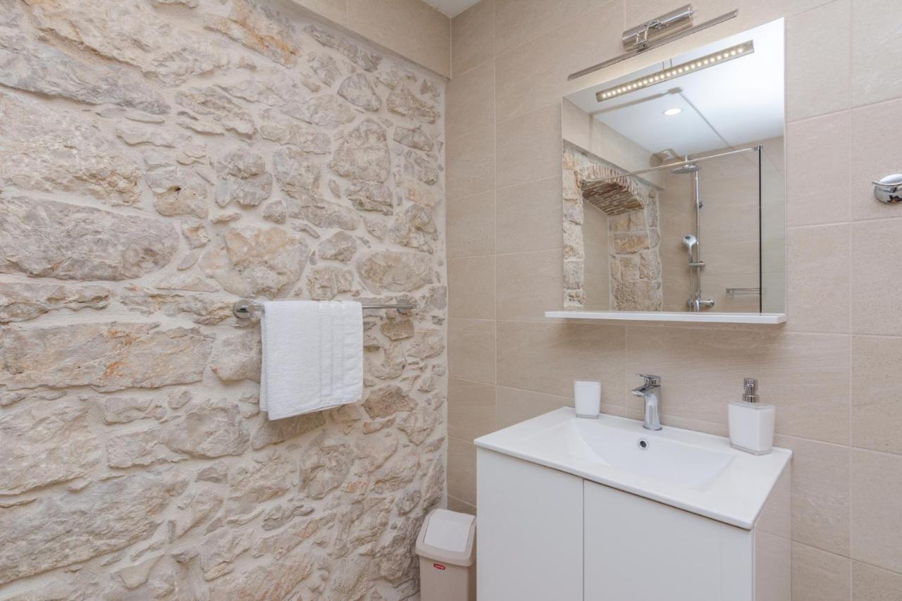 Apartmani Mustaca Dvori Privlaka  Kültér fotó