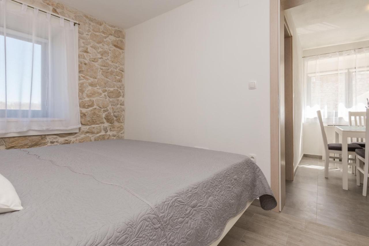 Apartmani Mustaca Dvori Privlaka  Kültér fotó
