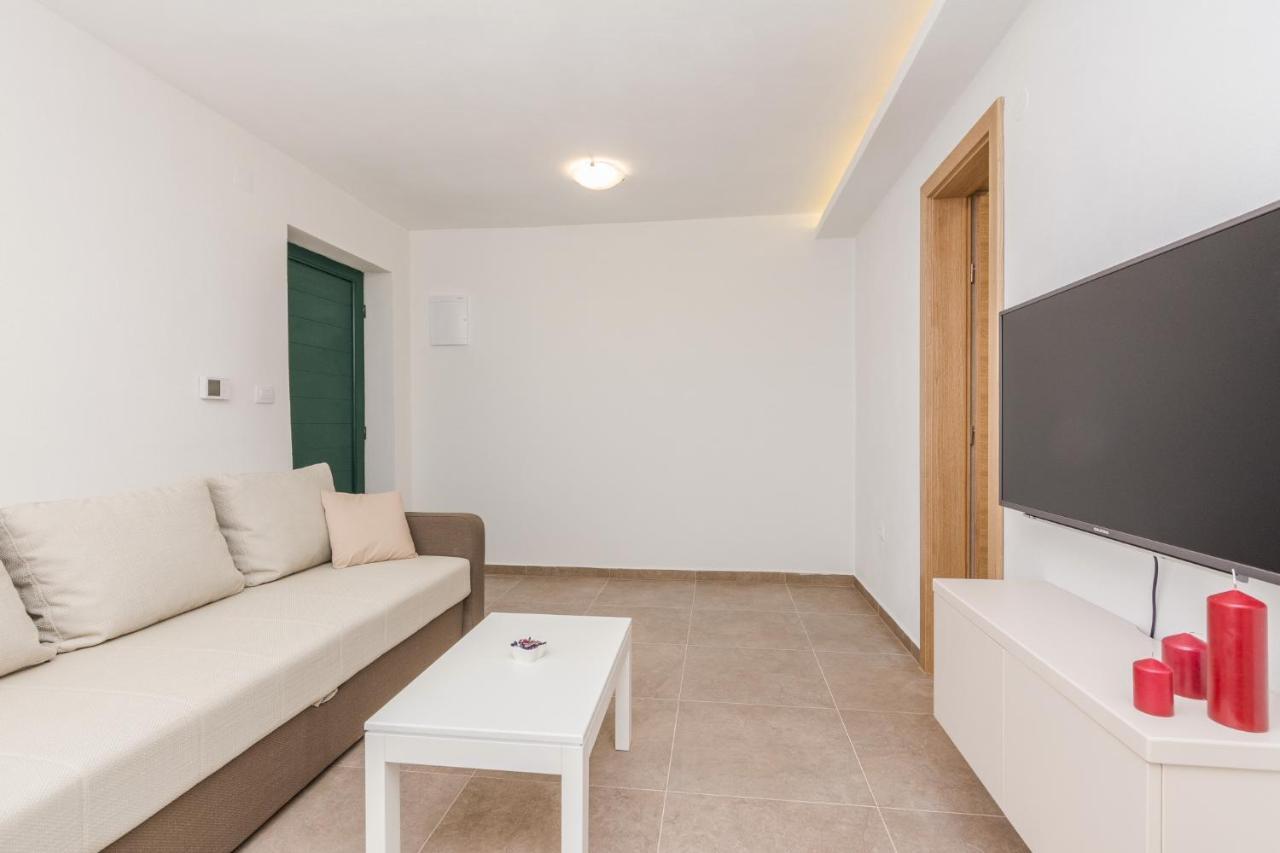 Apartmani Mustaca Dvori Privlaka  Kültér fotó